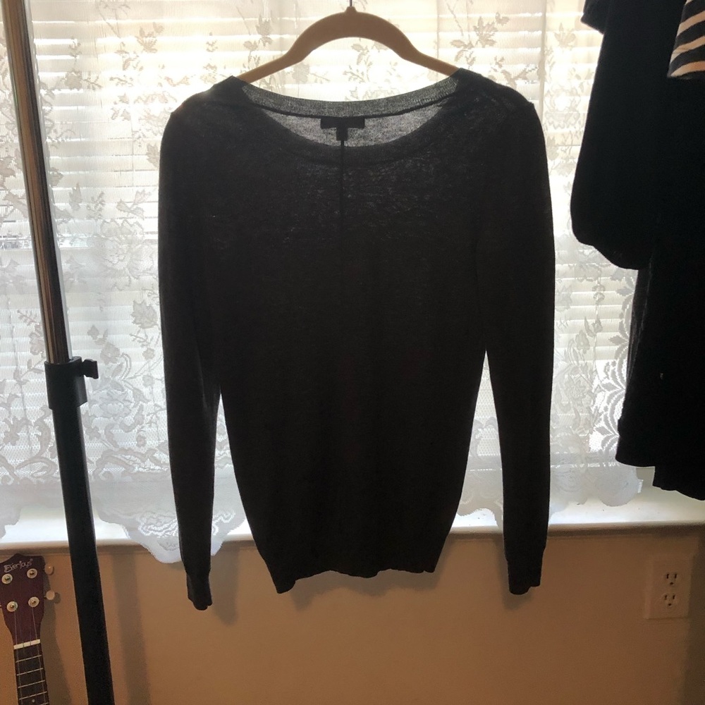 Gap sweater - Picture 2 of 2